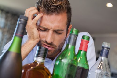 A single episode of binge drinking can result in withdrawal symptoms.